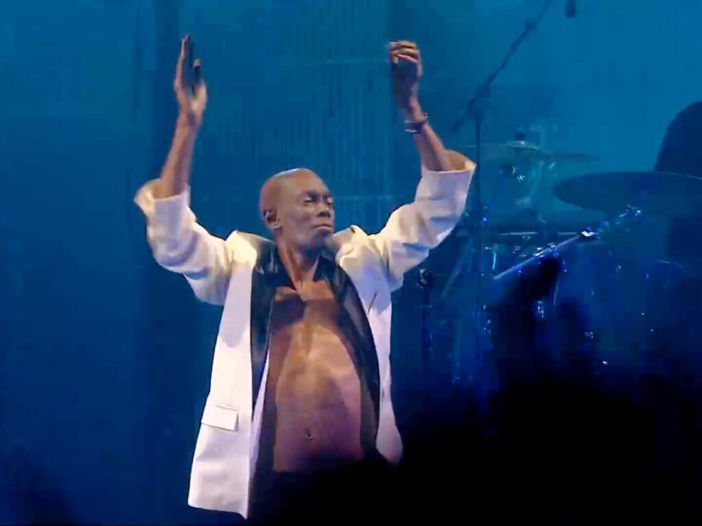 Faithless 02