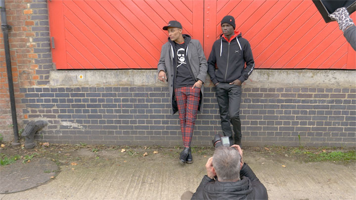 Taylored loop02 posterframe